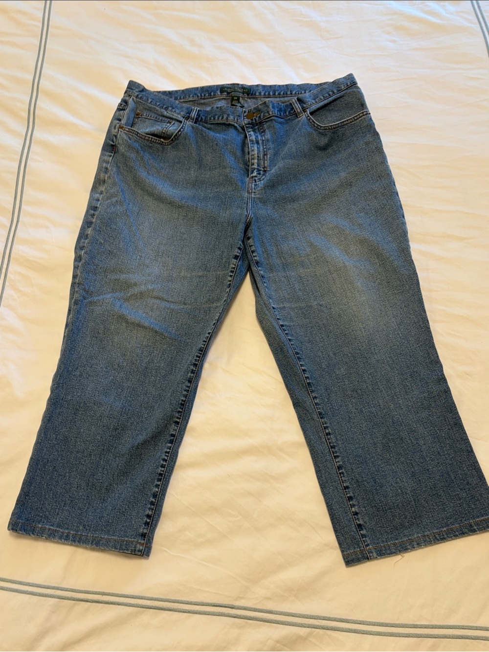Ralph Lauren Dark Blue Cropped Straight Jeans 18W waist 20”. Easy fit.